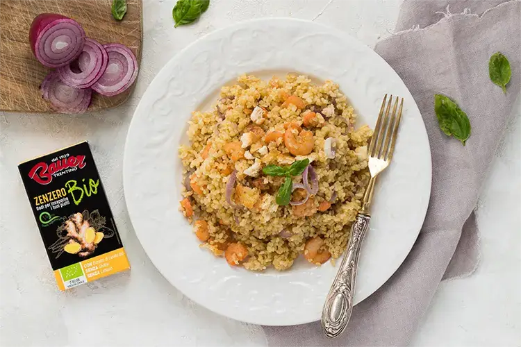 Bulgur allo zenzero con cipolla, gamberetti e briciole croccanti Bulgur allo zenzero con cipolla,gamberetti e briciole croccanti